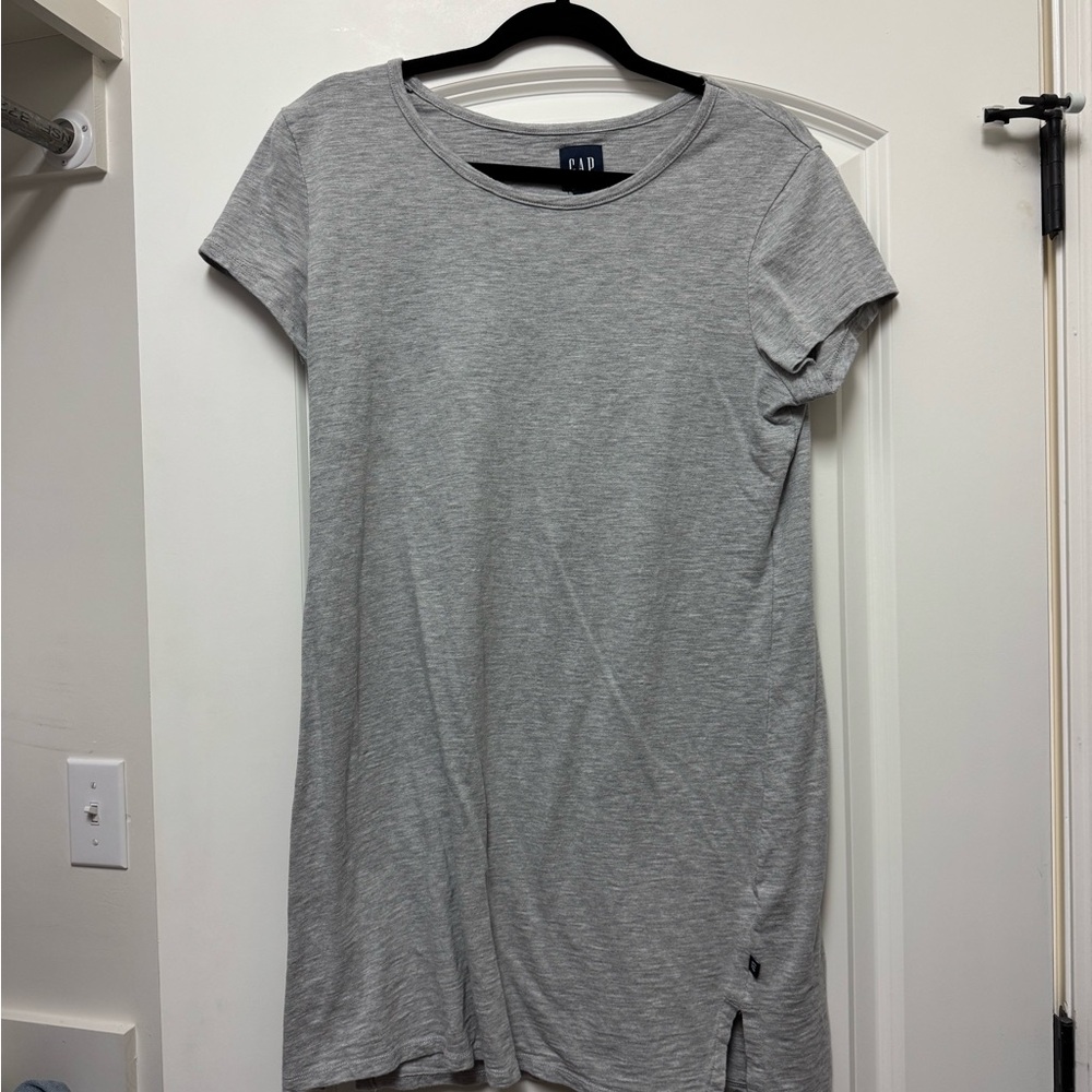 GAP Gray Short Sleeve Dress Shift Dress